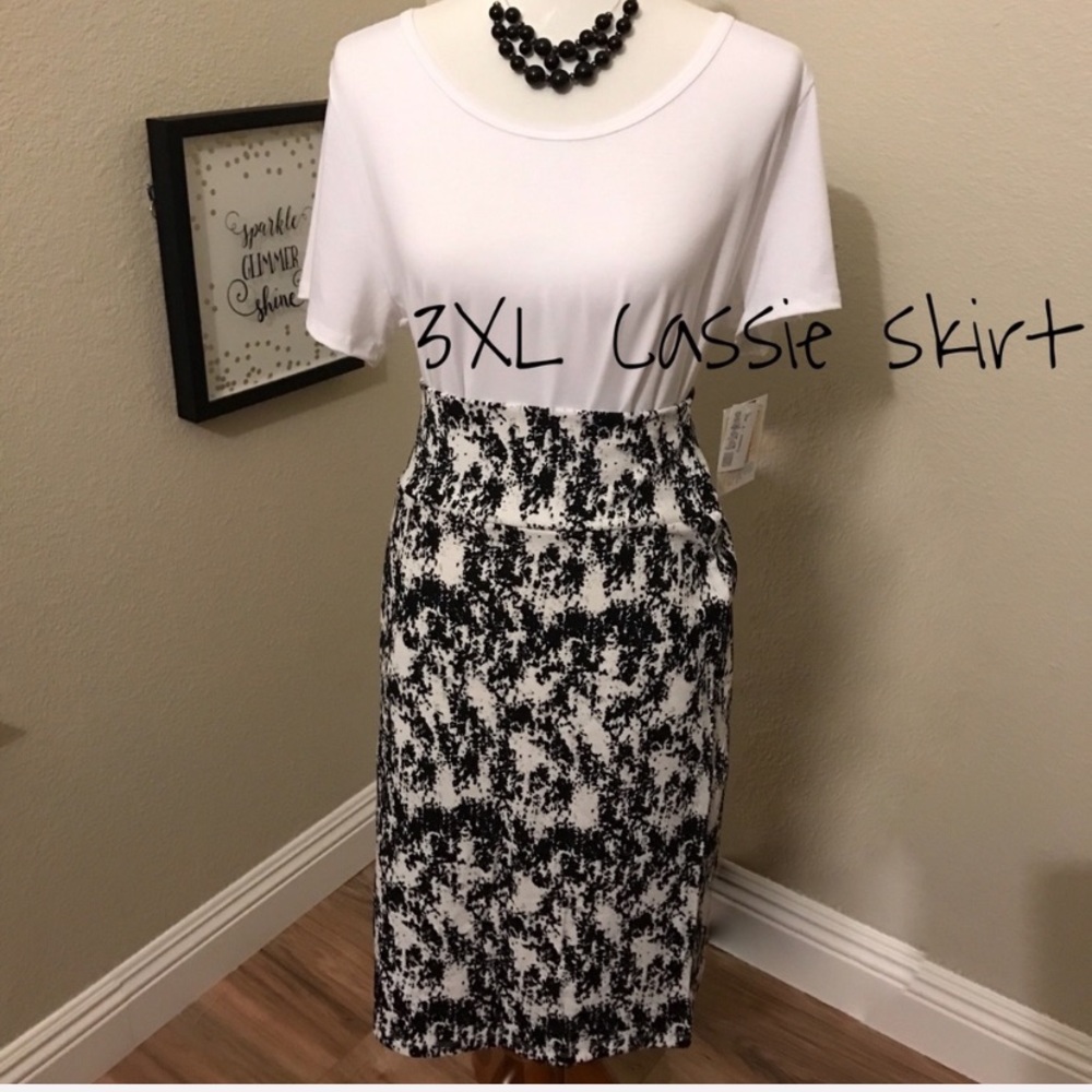 Pencil skirt
